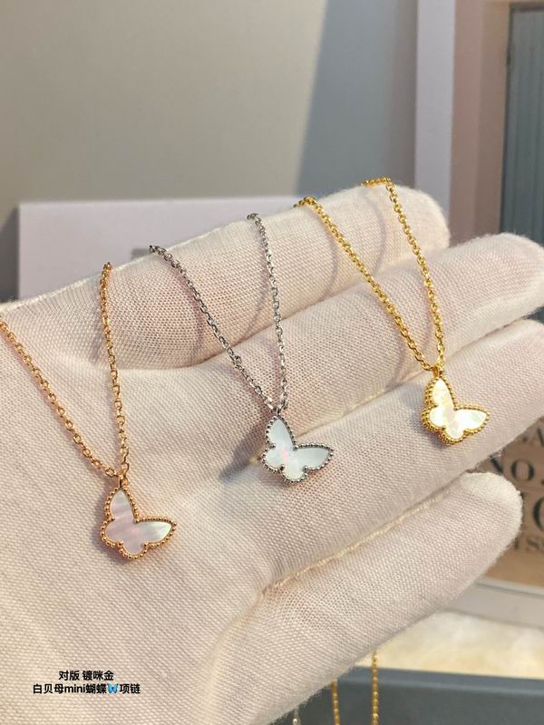 Van Cleef & Arpels necklace 03lyh48 (8)