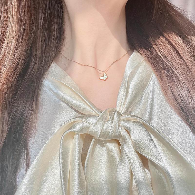 Van Cleef & Arpels necklace 03lyh48 (9)