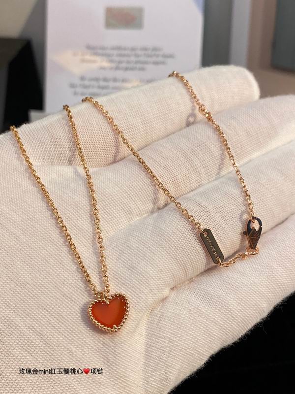 Van Cleef & Arpels necklace 03lyh51 (5)