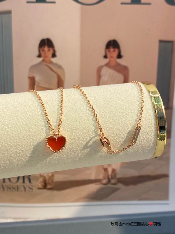 Van Cleef & Arpels necklace 03lyh51 (6)