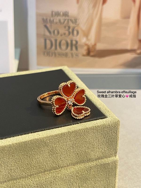 Van Cleef & Arpels ring 03lyh19 (3)