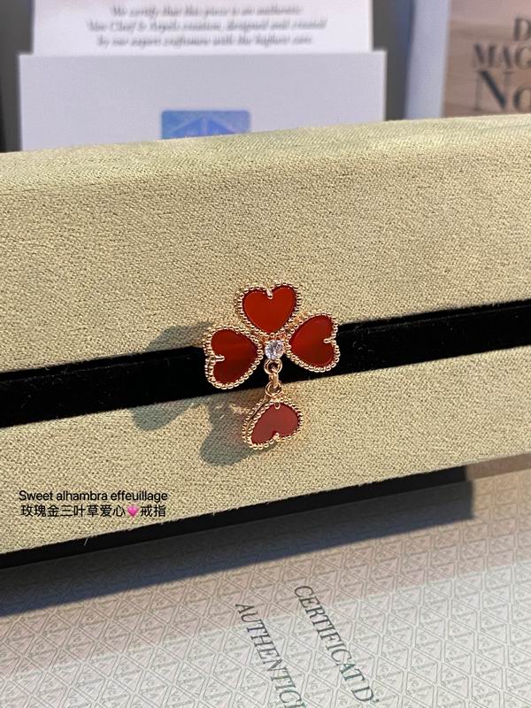 Van Cleef & Arpels ring 03lyh19 (8)