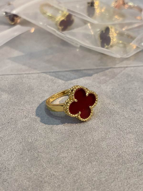 Van Cleef & Arpels ring 03lyh28 (11)
