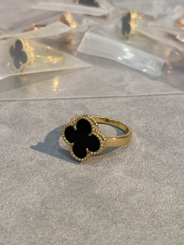 Van Cleef & Arpels ring 03lyh28 (15)