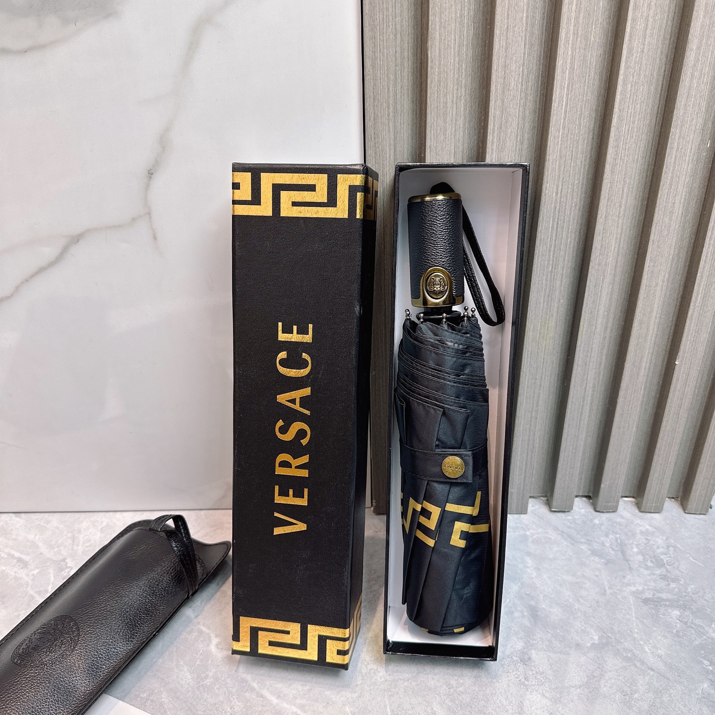 Versace Umbrella E (1)