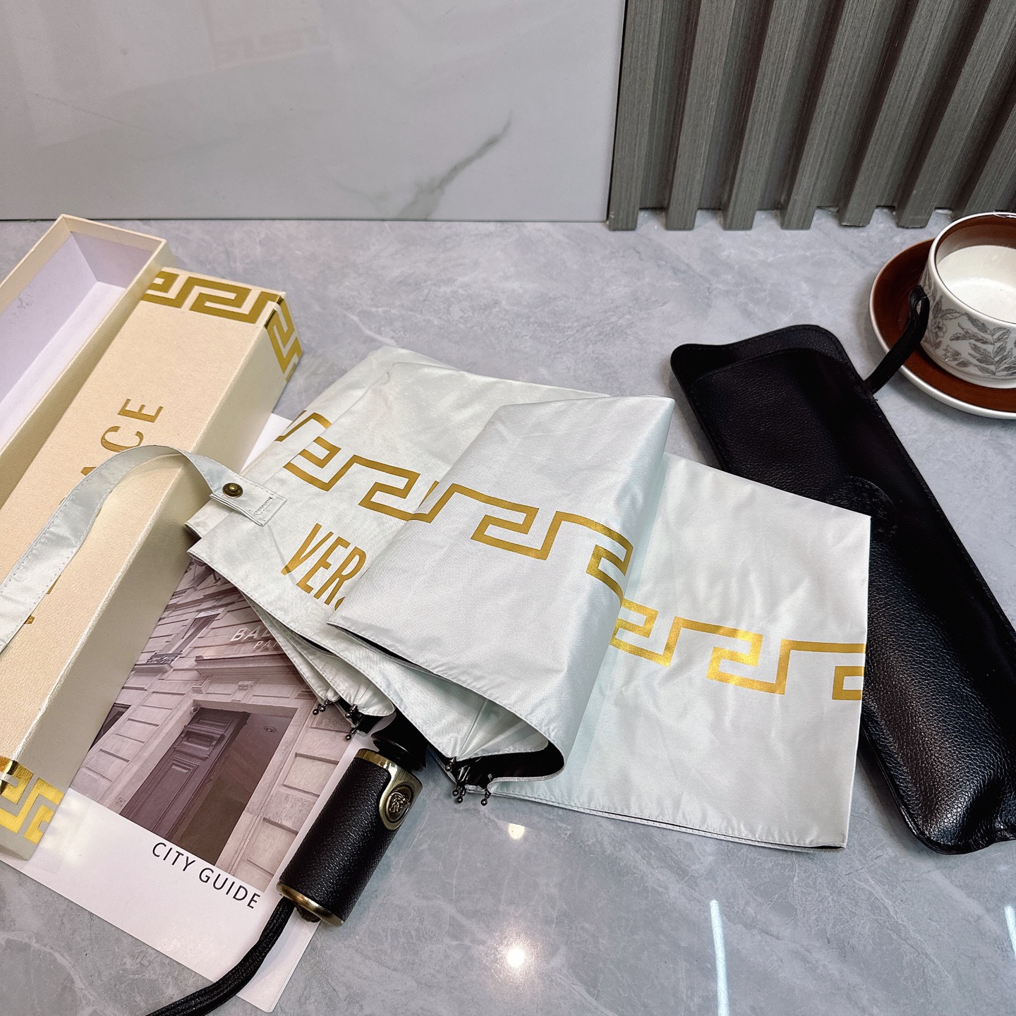 Versace Umbrella E (12)