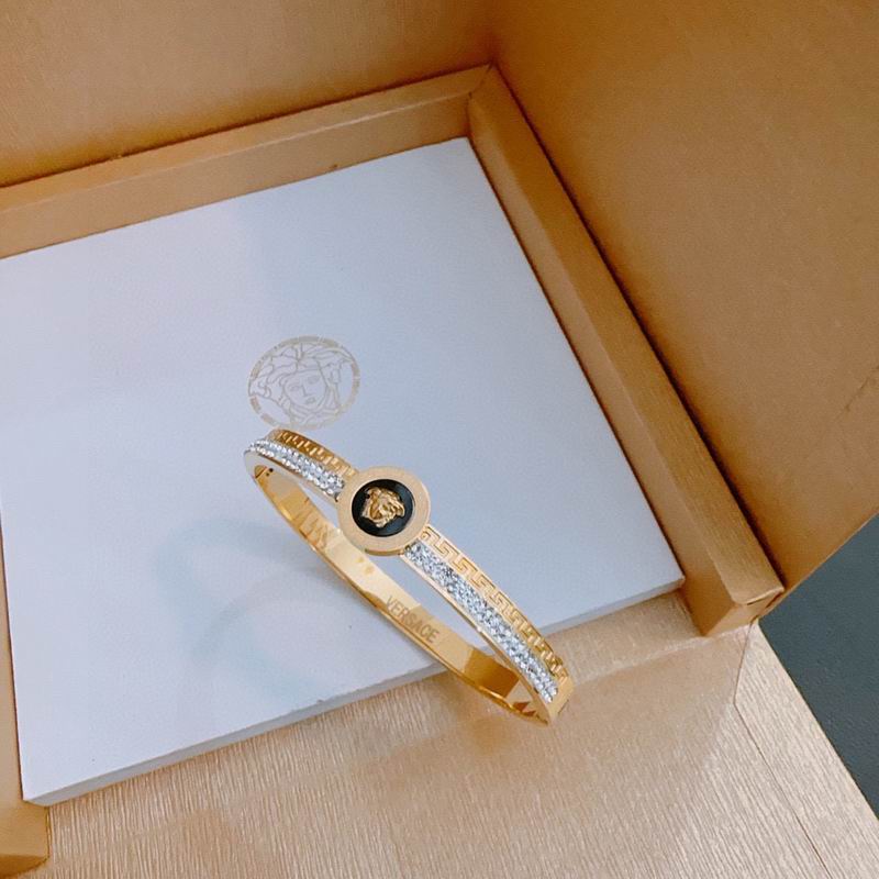 Versace bracelet 01yxh01 (3)