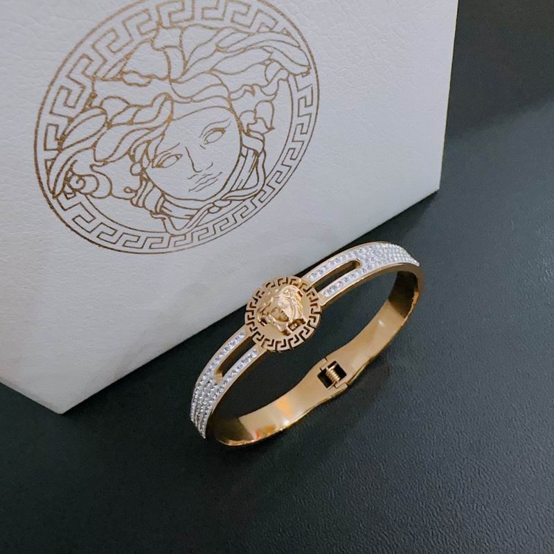 Versace bracelet 02yxh06 (2)