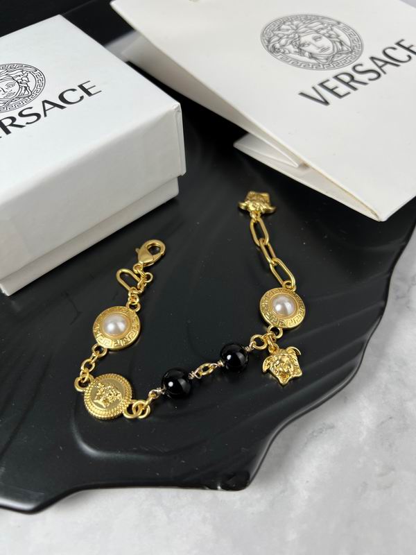 Versace bracelet 02yxh10 (2)