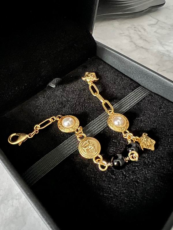 Versace bracelet 02yxh10 (3)