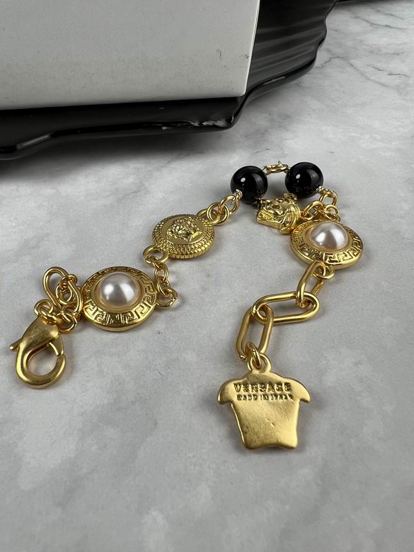 Versace bracelet 02yxh10 (5)