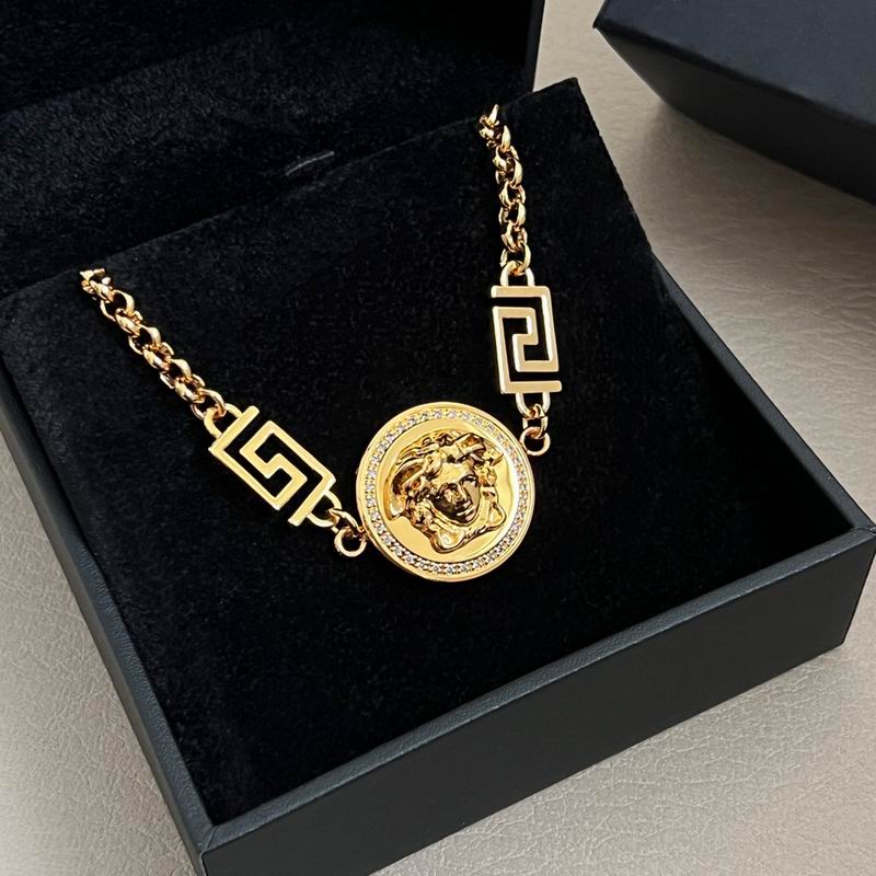Versace bracelet 03yxh16 (4)