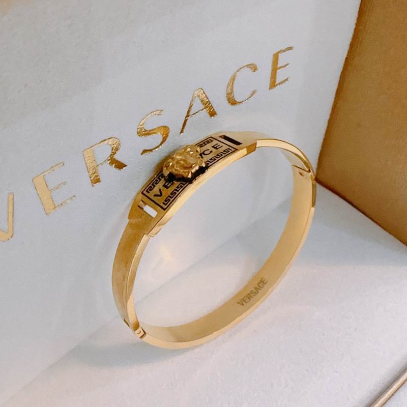 Versace bracelet 03yxh17 (3)