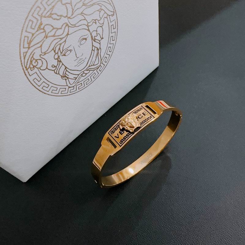 Versace bracelet 03yxh17 (4)