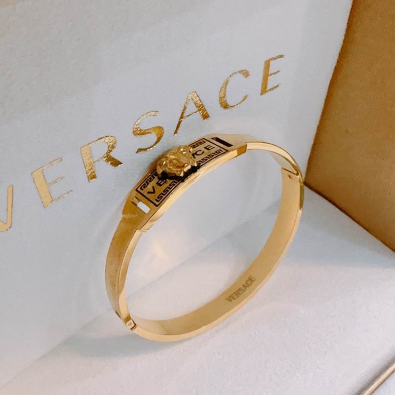 Versace bracelet 03yxh17 (5)