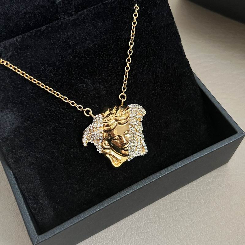 Versace necklace 03yxh178 (2)
