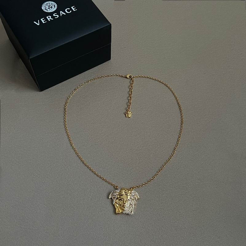 Versace necklace 03yxh178 (5)