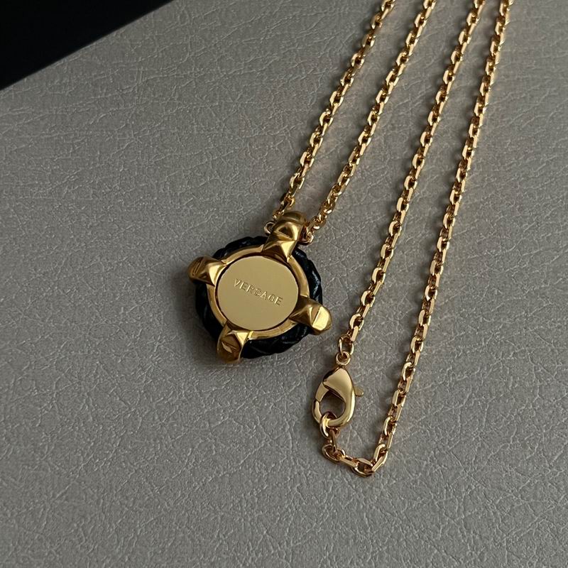 Versace necklace 03yxh181 (2)