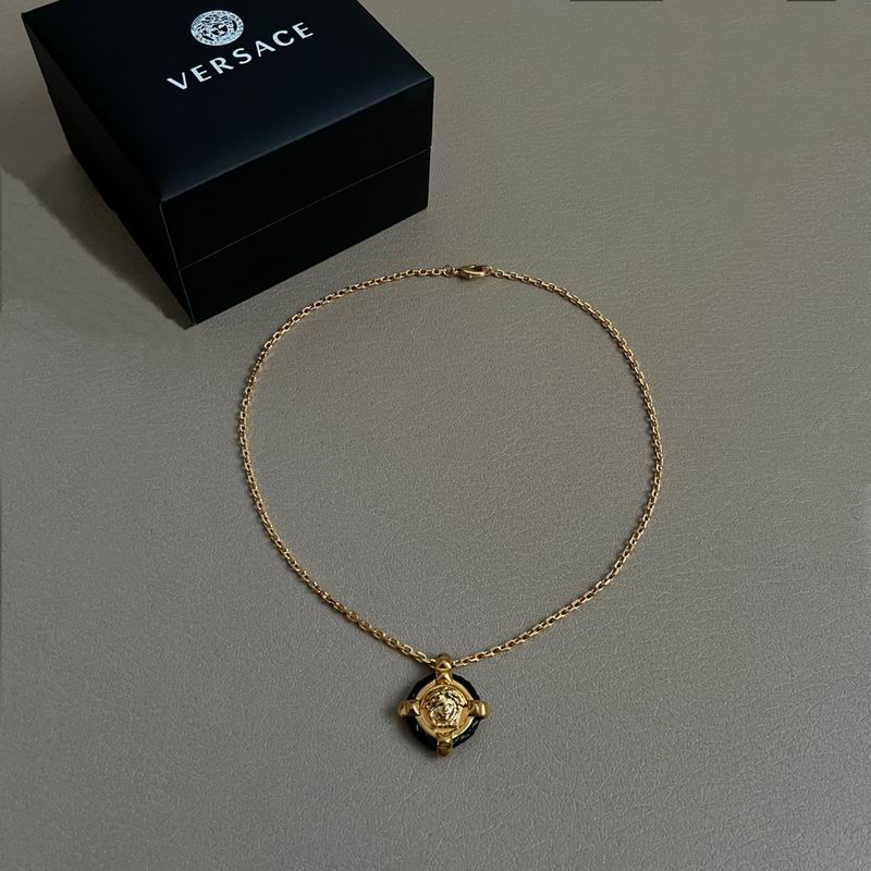 Versace necklace 03yxh181 (5)