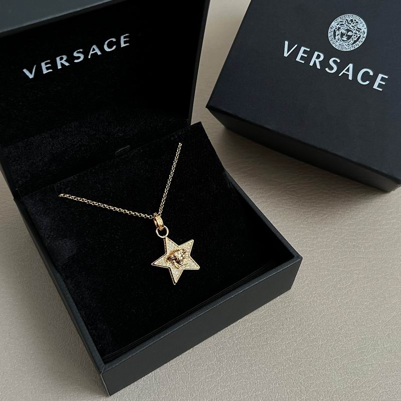 Versace necklace 03yxh182 (1)