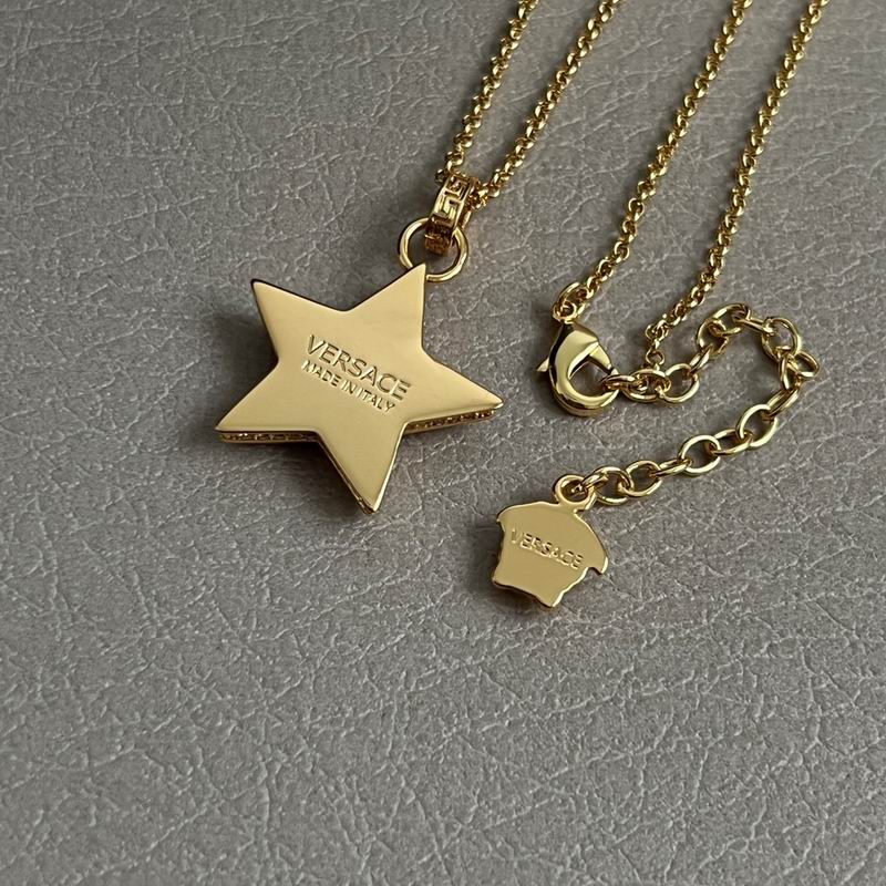 Versace necklace 03yxh182 (5)