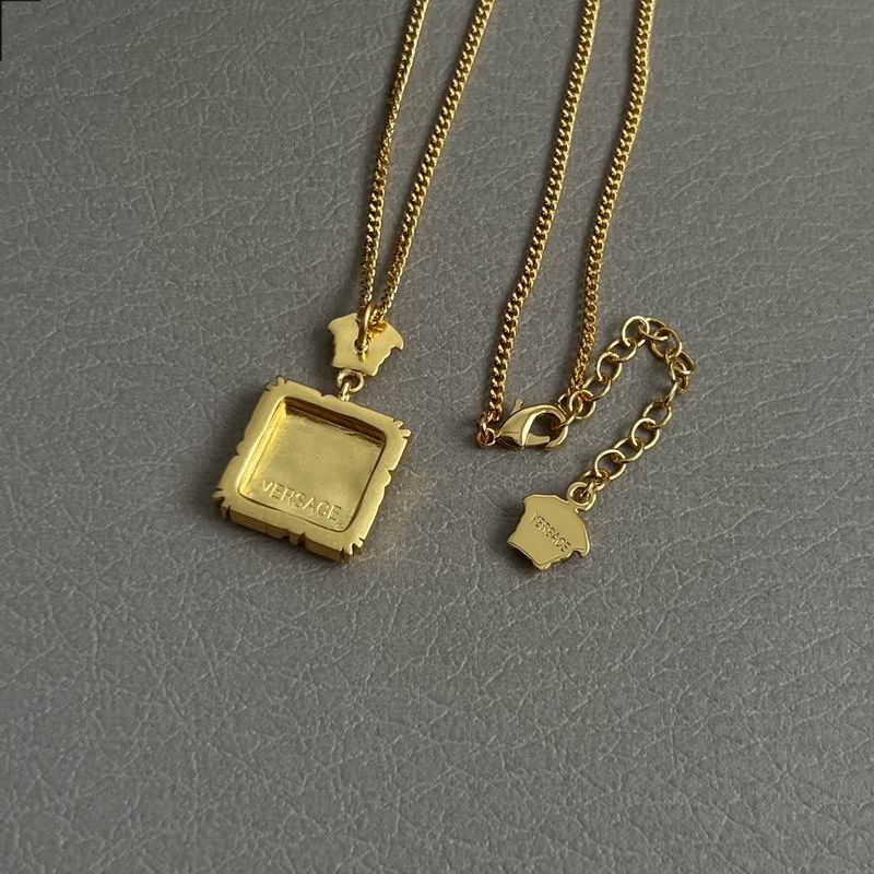 Versace necklace 03yxh183 (5)