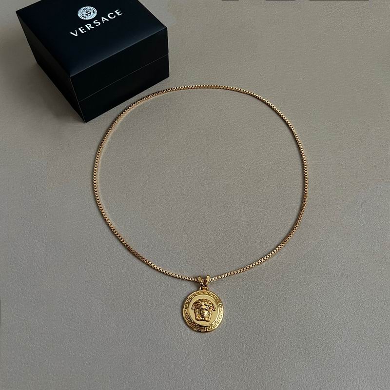 Versace necklace 03yxh185 (5)