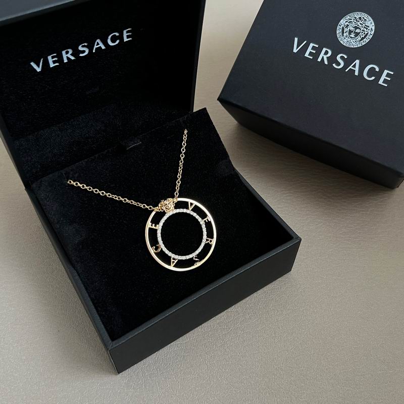 Versace necklace 03yxh189 (1)