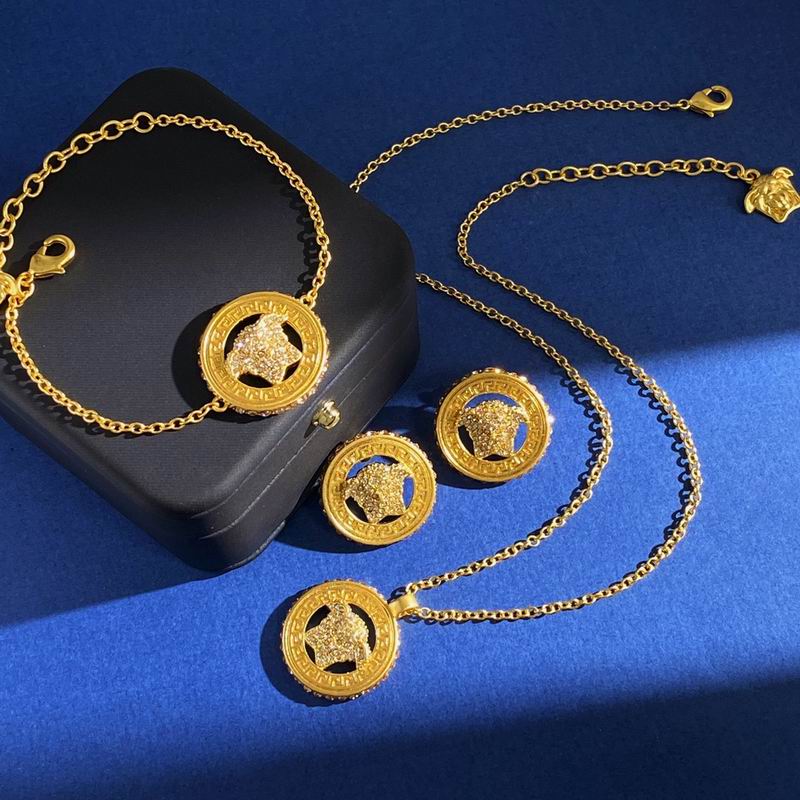 Versace suits 02yxh14 (9)