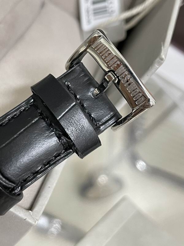 Vivienne Westwood 39mm 37 (2)