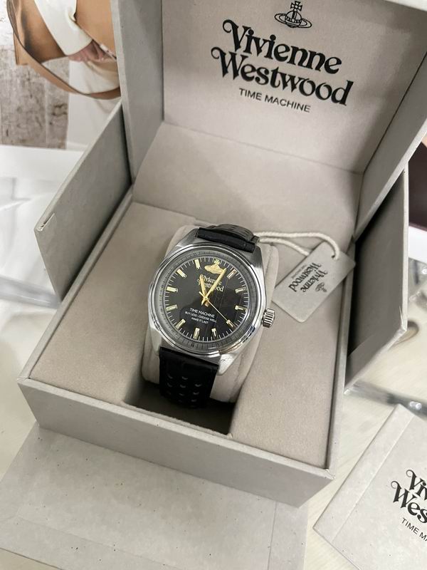 Vivienne Westwood 39mm 37 (8)
