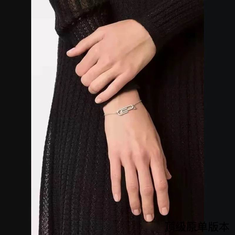 Vivienne Westwood bracelet 03lyh39 (7)