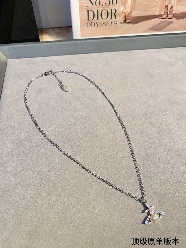 Vivienne Westwood necklace 03lyh217 (1)
