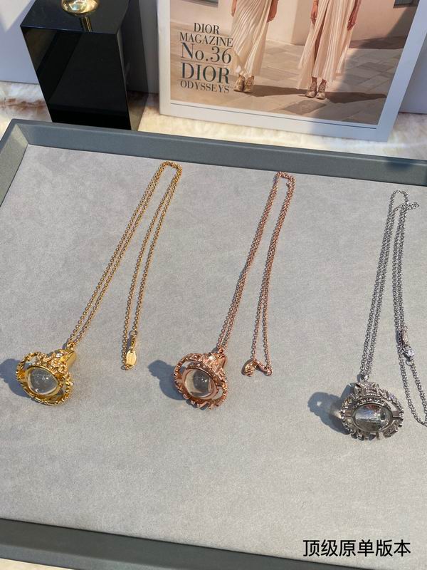 Vivienne Westwood necklace 03lyh222 (2)