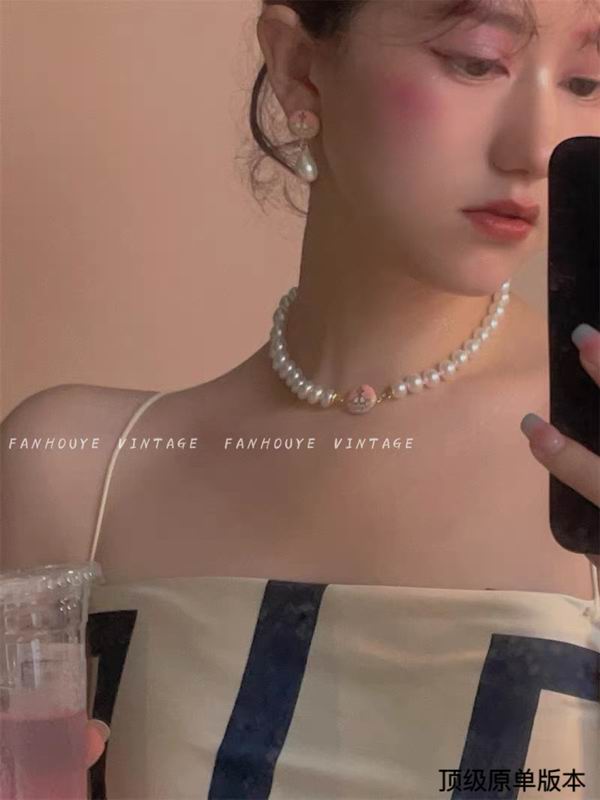 Vivienne Westwood necklace 03lyh230 (8)