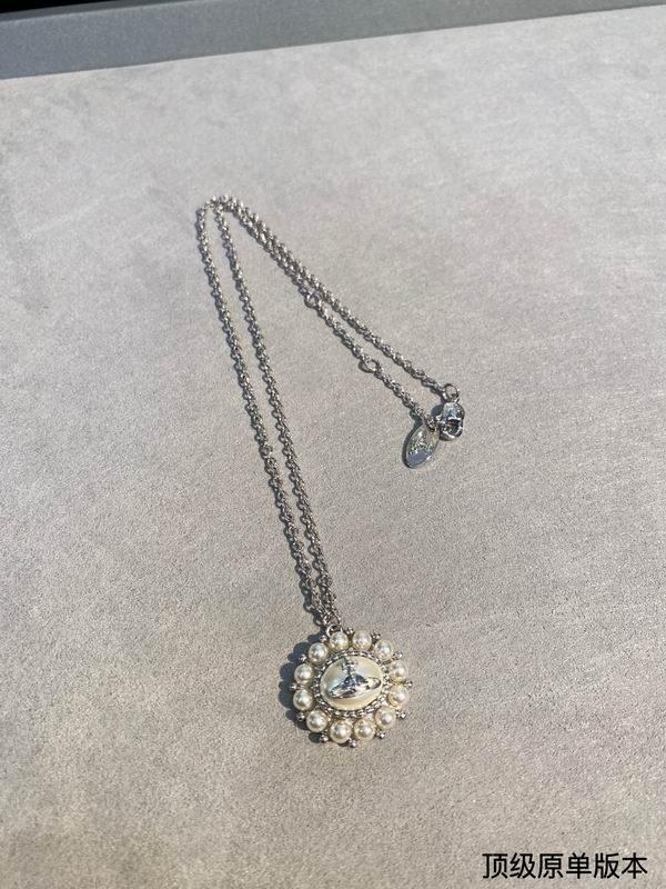 Vivienne Westwood necklace 03lyh233 (1)