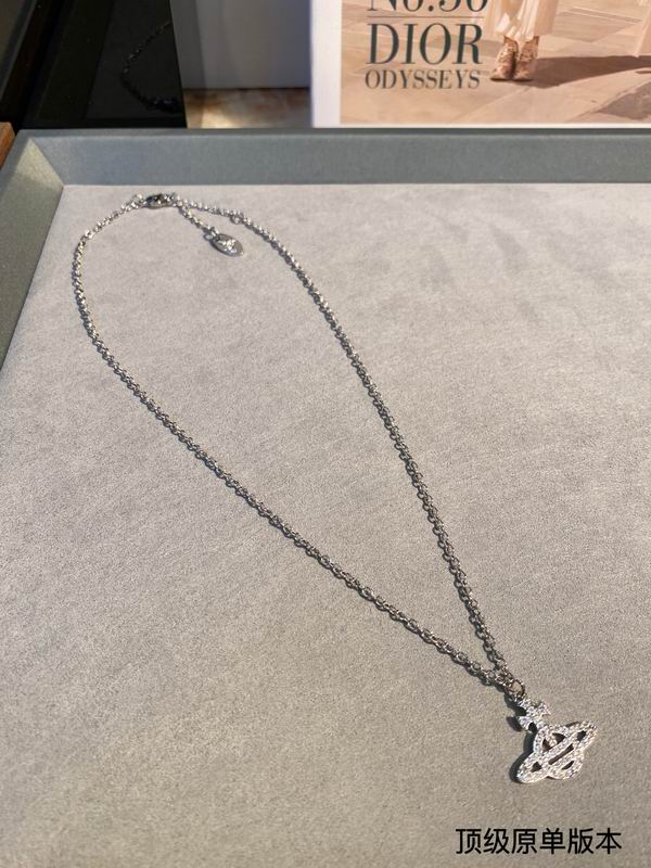 Vivienne Westwood necklace 03lyh238 (1)