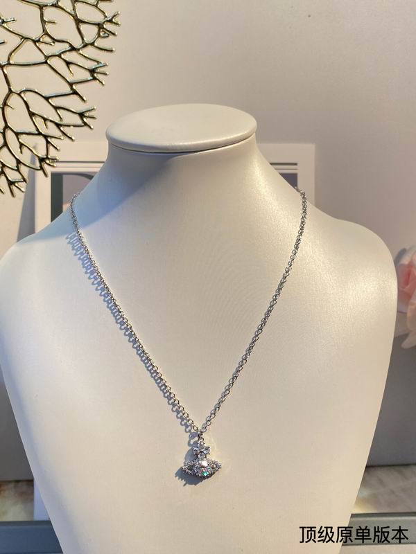 Vivienne Westwood necklace 03lyh242 (4)