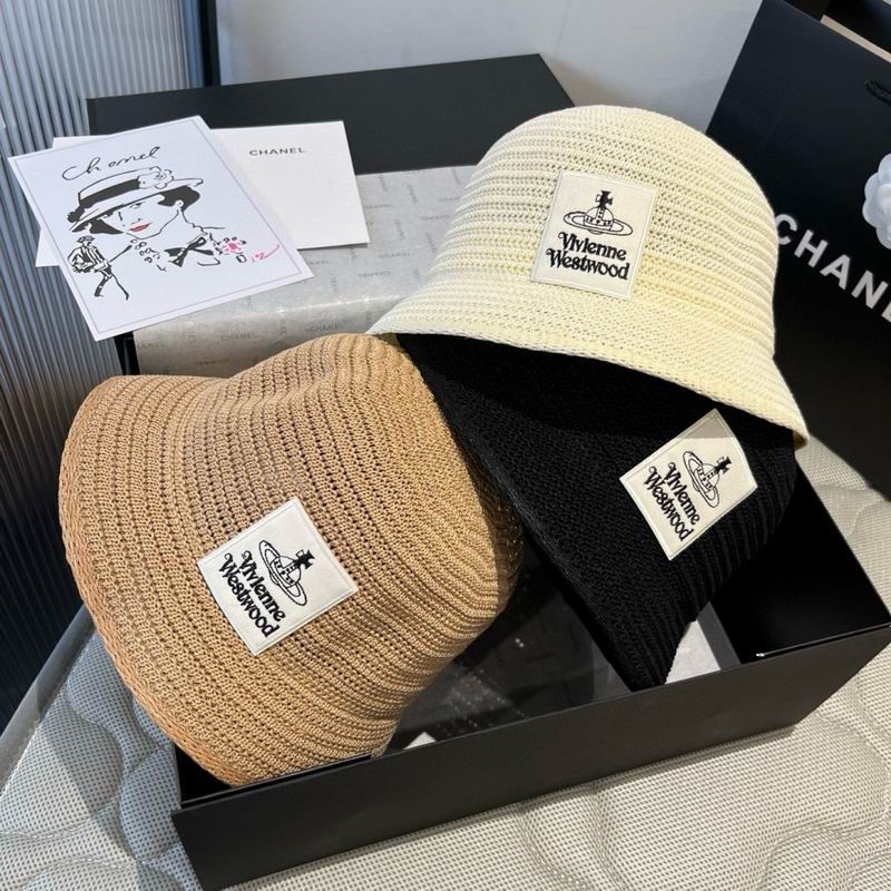 Vivienne Westwood top hat (1)