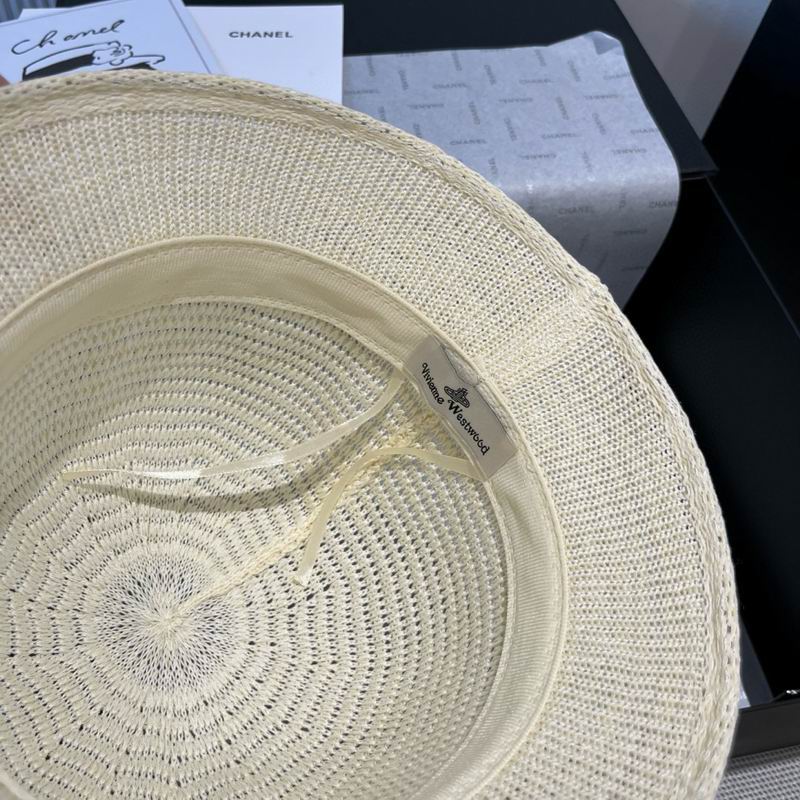 Vivienne Westwood top hat (20)