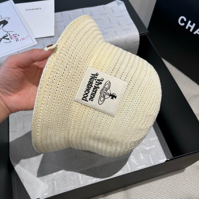 Vivienne Westwood top hat (21)