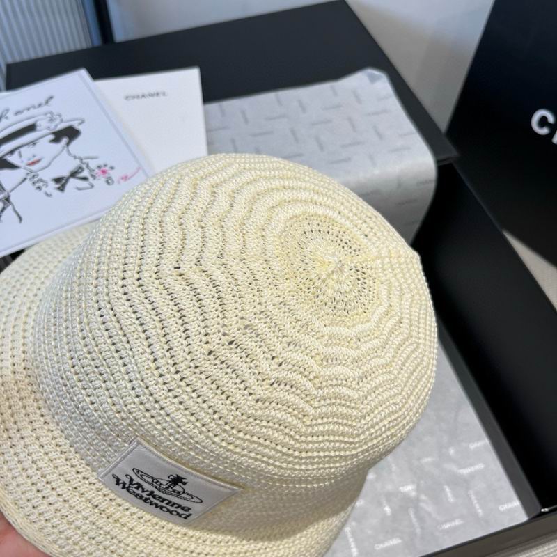 Vivienne Westwood top hat (24)