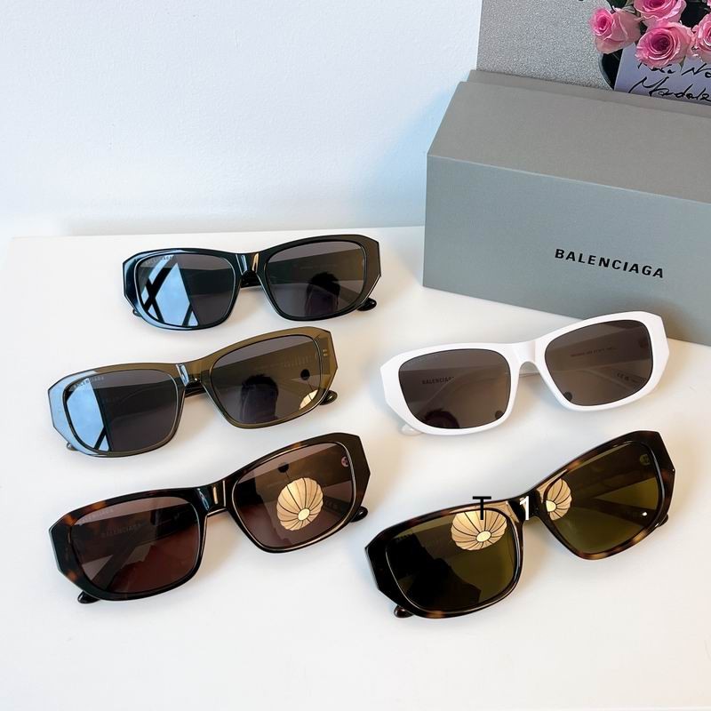 BALENCIAGBB0365S 57 17-145 a08