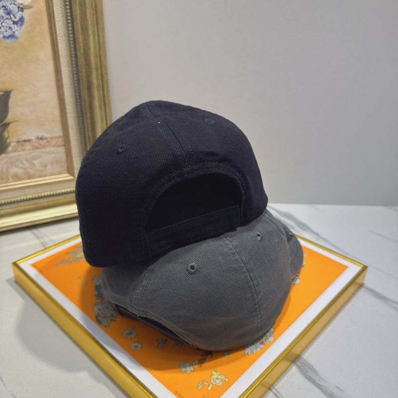 Balenciaga cap (46)