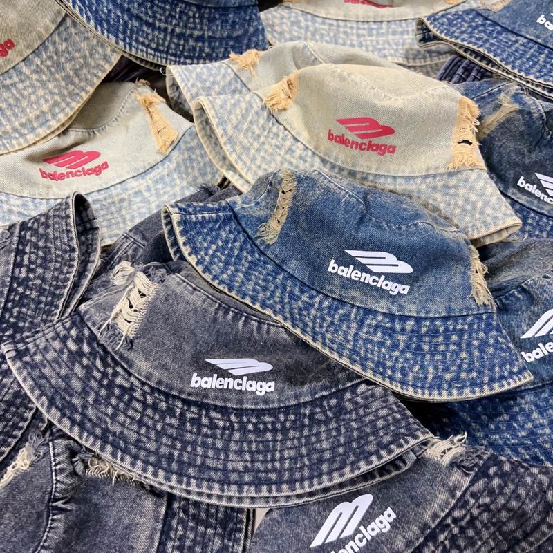 Balenciaga hat dx (4)