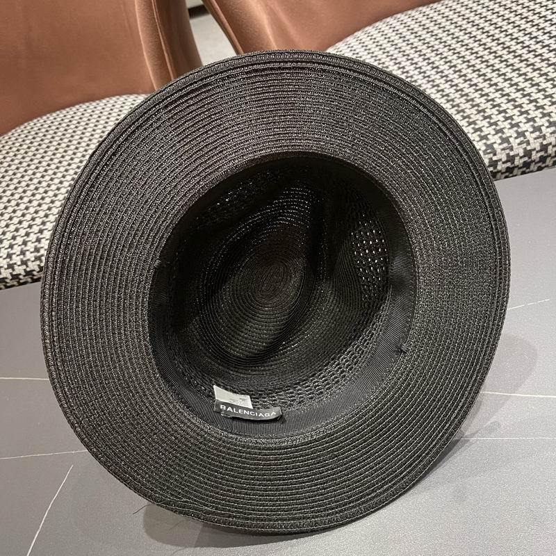 Balenciaga top hat (2)