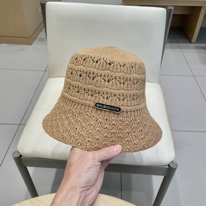 Balenciaga top hat (58)