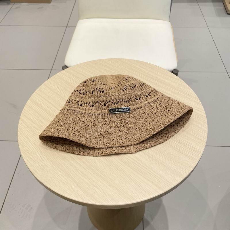 Balenciaga top hat (65)