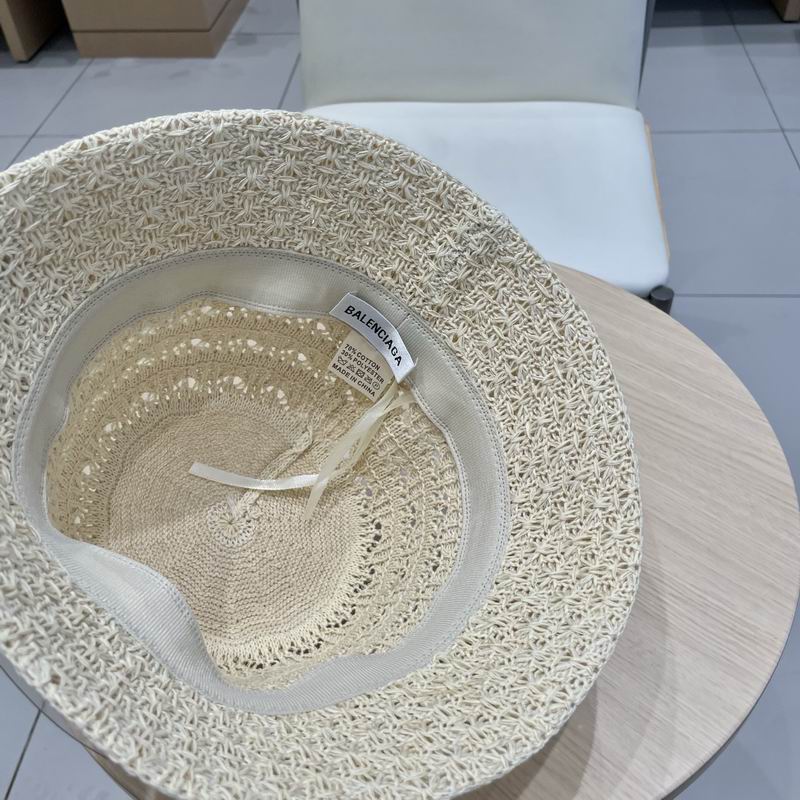 Balenciaga top hat (66)