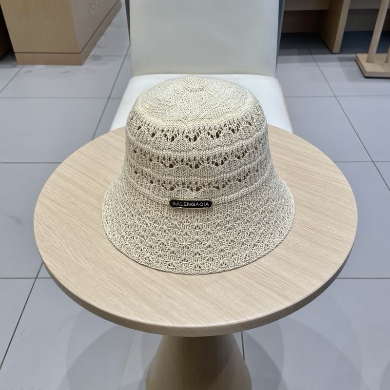 Balenciaga top hat (72)